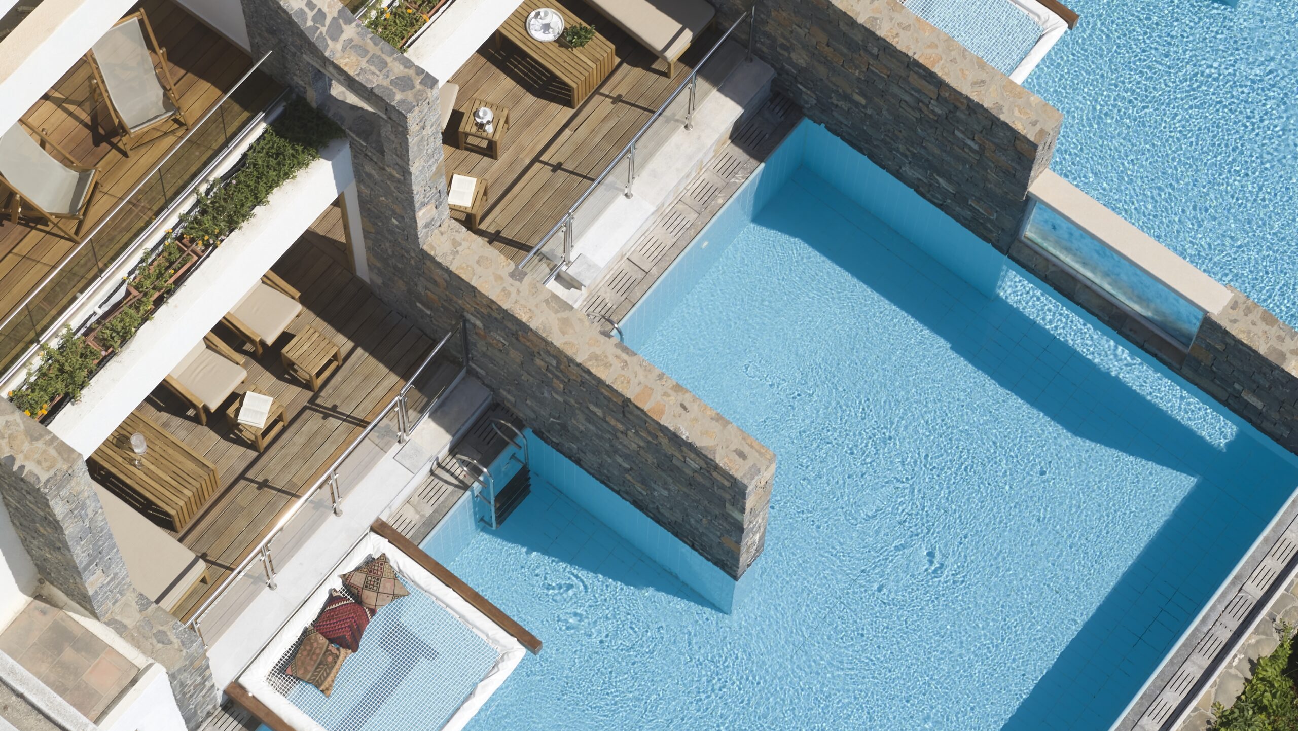 Peninsula Collection Suites