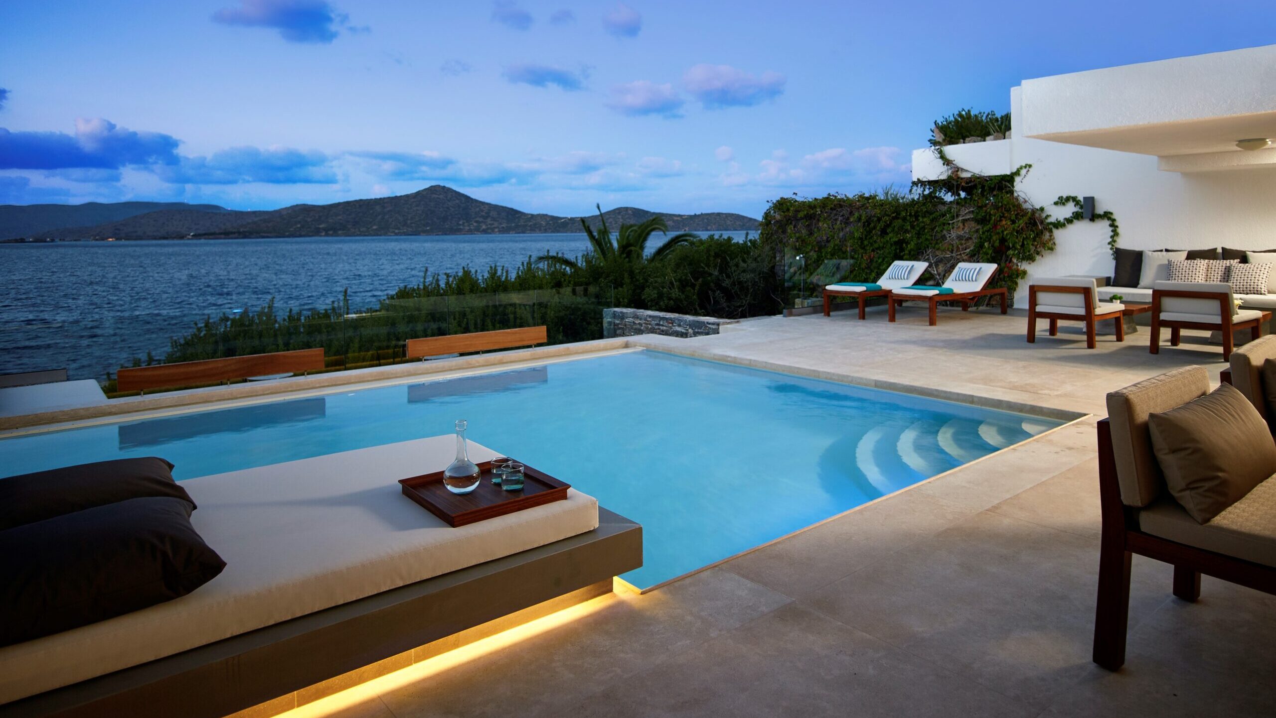 Presidential Waterfront Villas